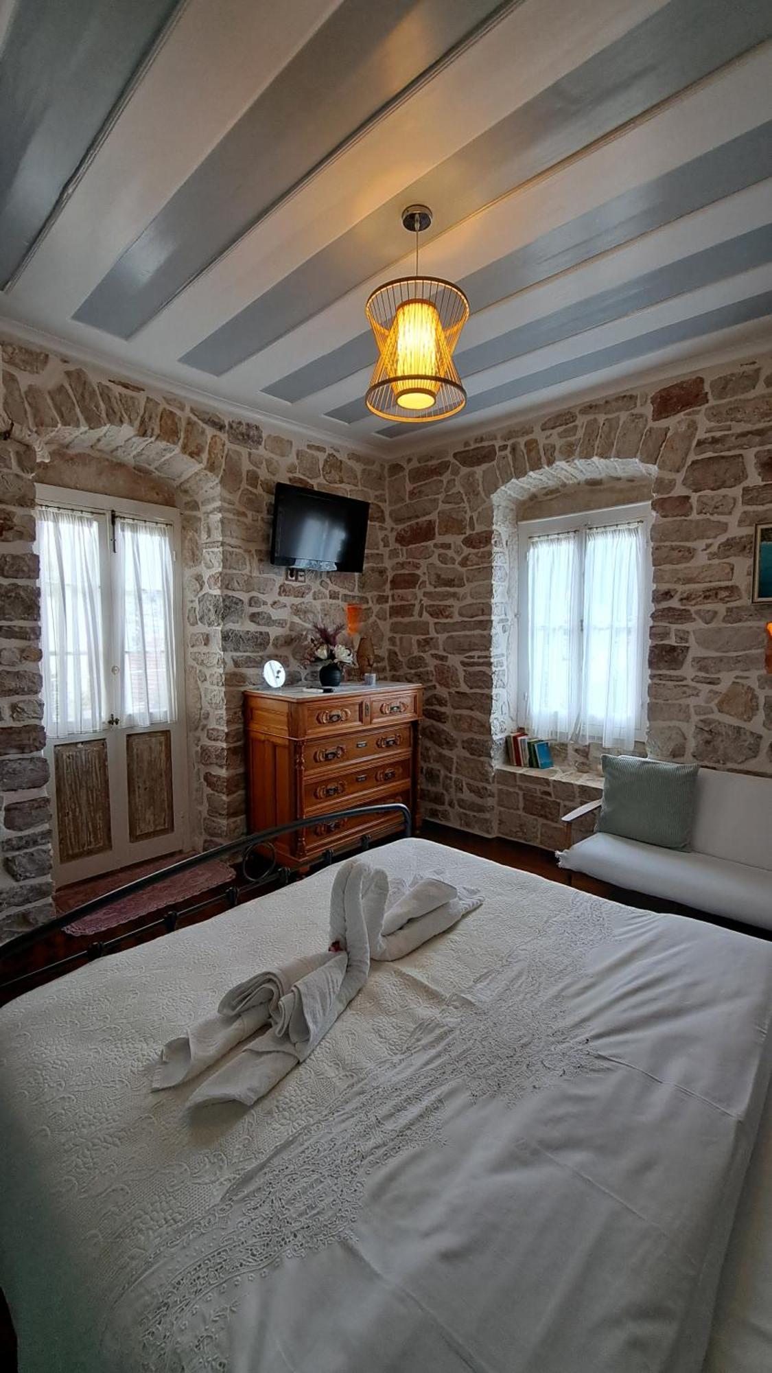 1836 Traditional House Vathy  Zewnętrze zdjęcie